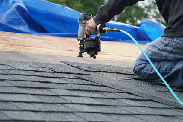 Roof Gutter Cleaning in Four Corners, MT